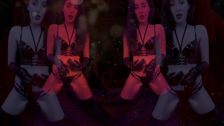 Goddess Selina Lux - Divine Dark Feminine -Handpicked Jerk-Off Instruction